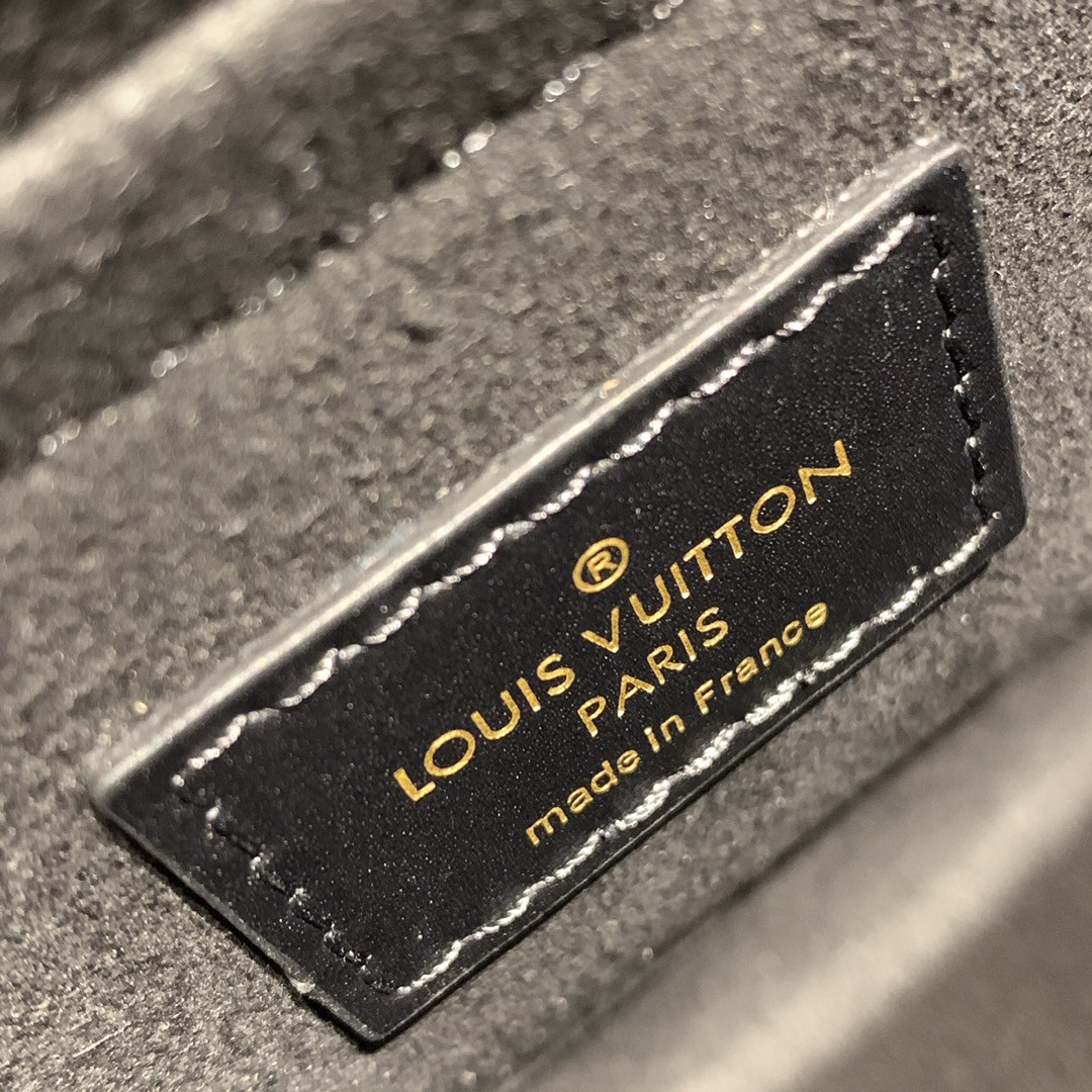 Louis Vuitton Locky Bb Bag