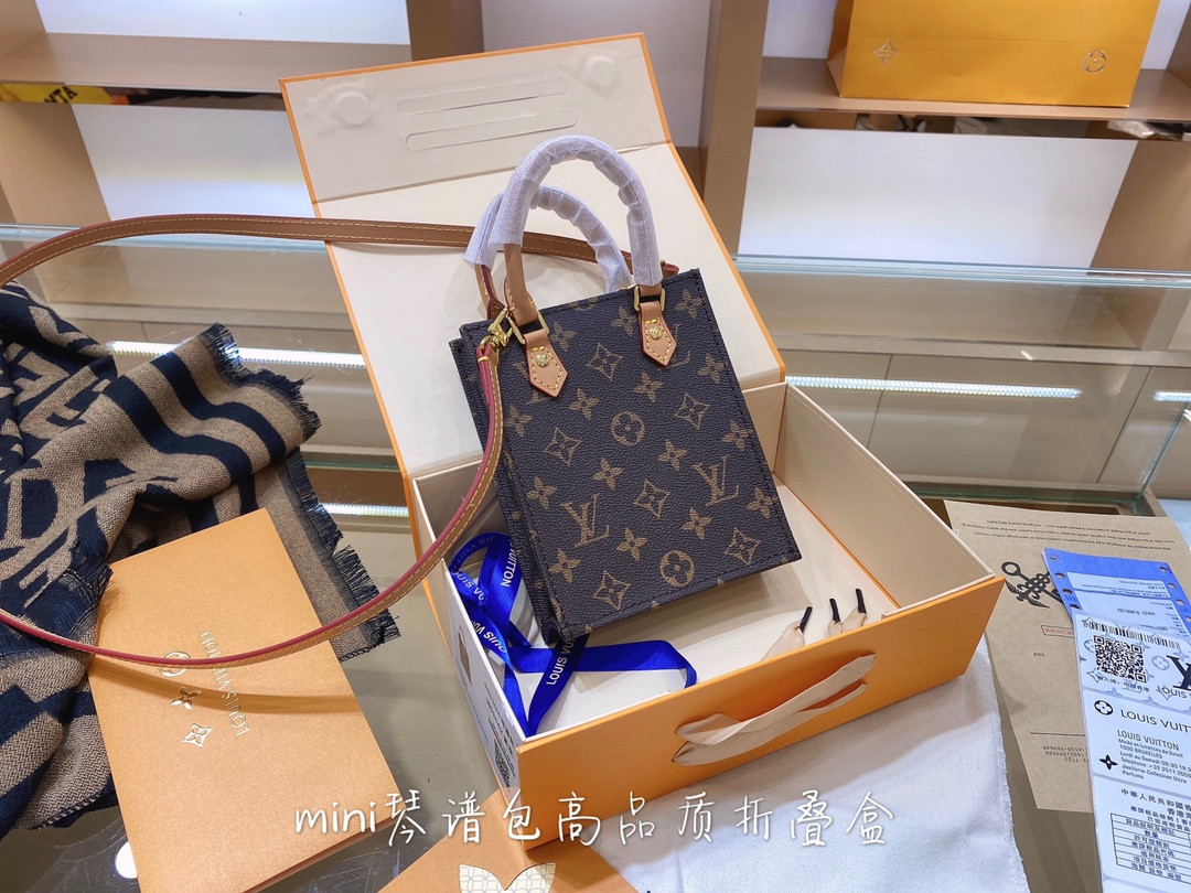 LV Petit sac plat bag