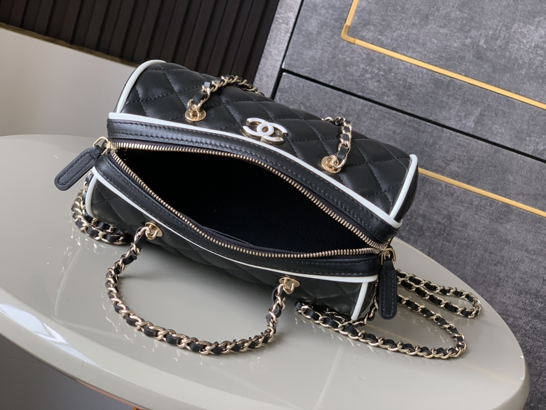 Chanel 25p Bowling Bag