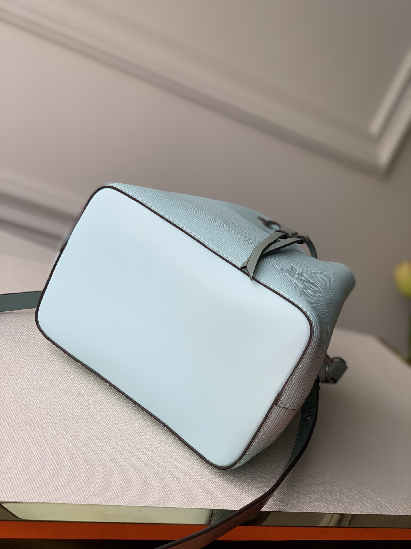 Louis Vuitton Néonoé Bag