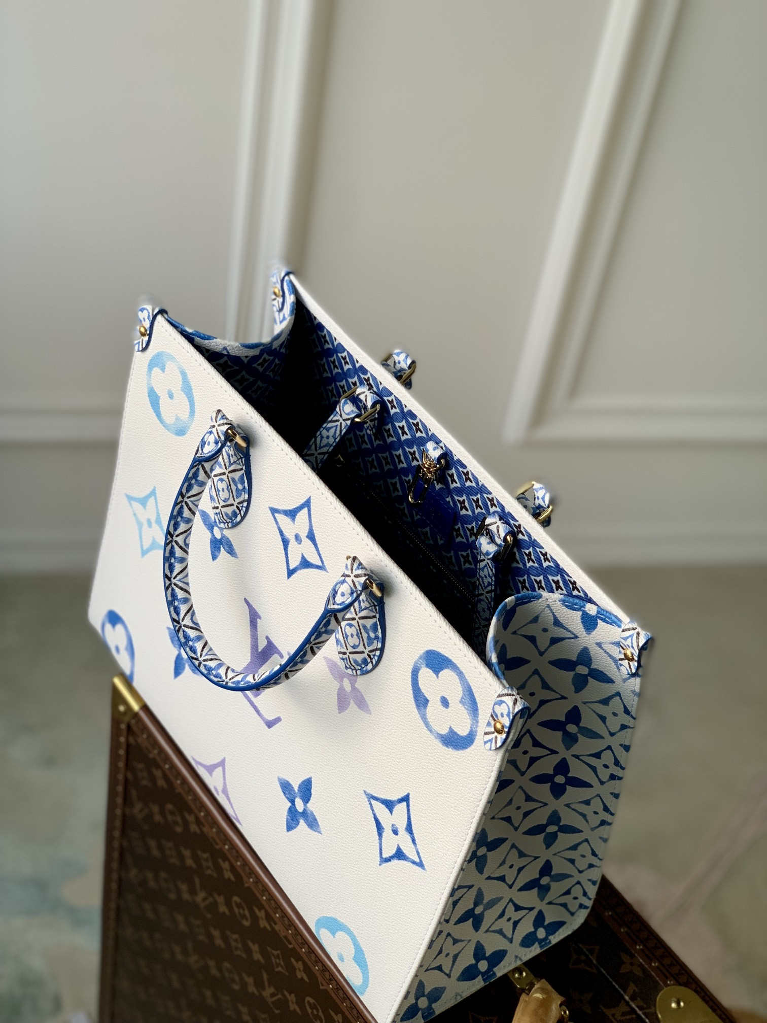 Louis Vuitton Onthego Bag