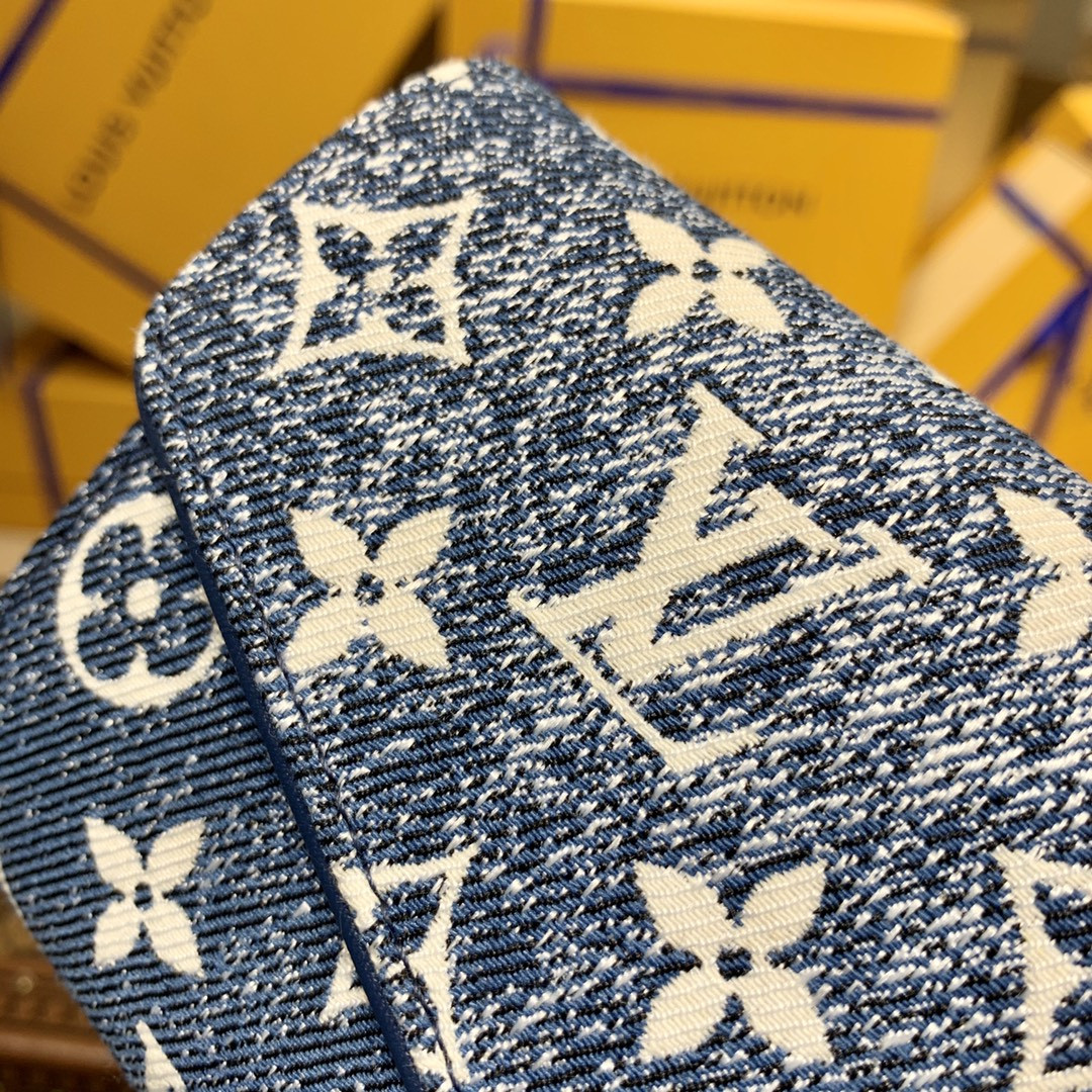 Louis Vuitton Sarah Bag