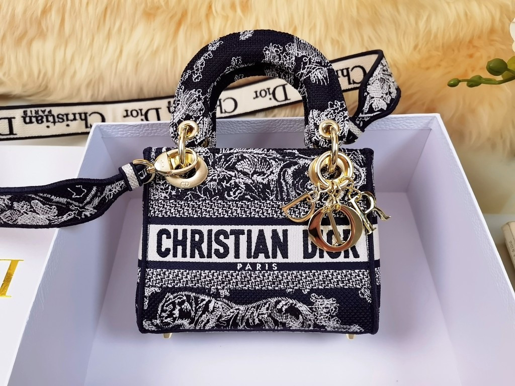 Mini Lady Dior Bag