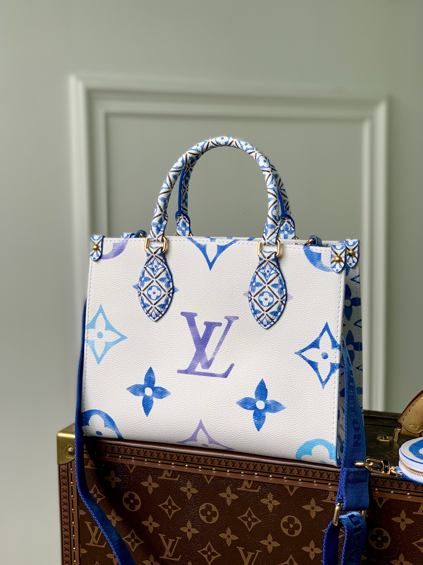 Louis Vuitton Onthego Bag