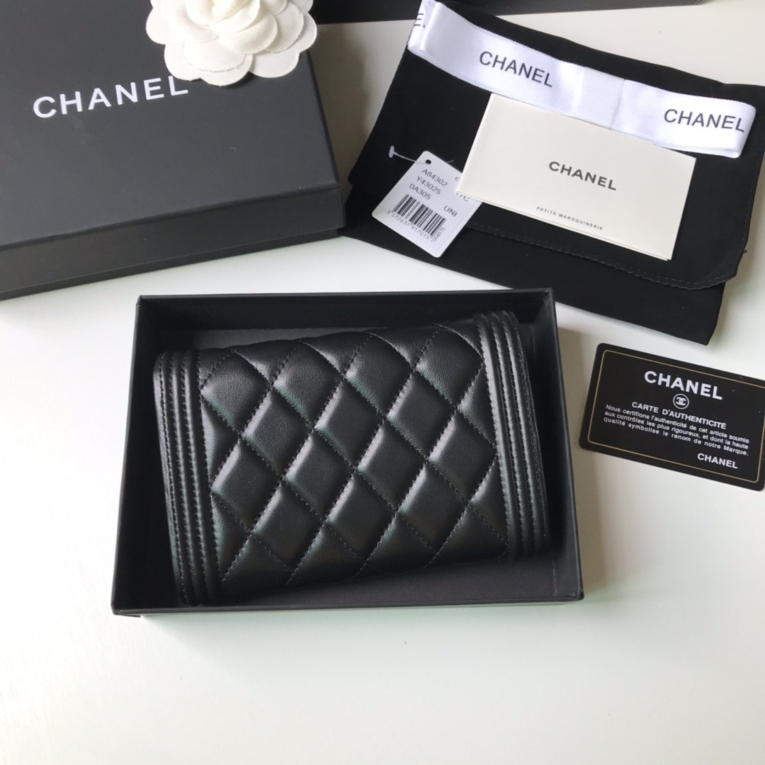 Chanle Flap Wallet