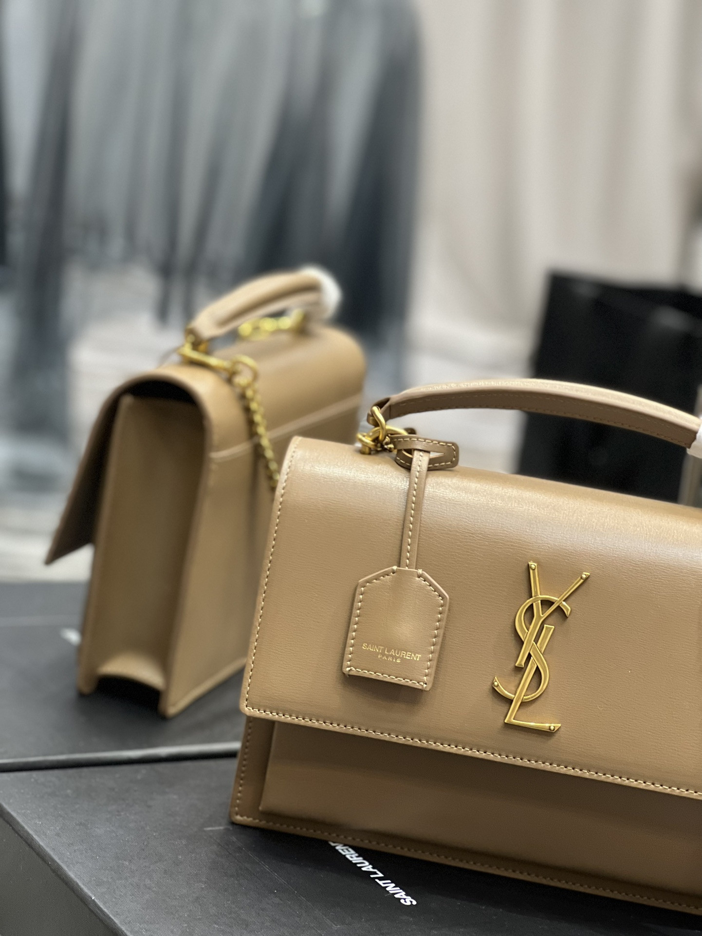Ysl Sunset Medium Top Handle In Smooth Leather