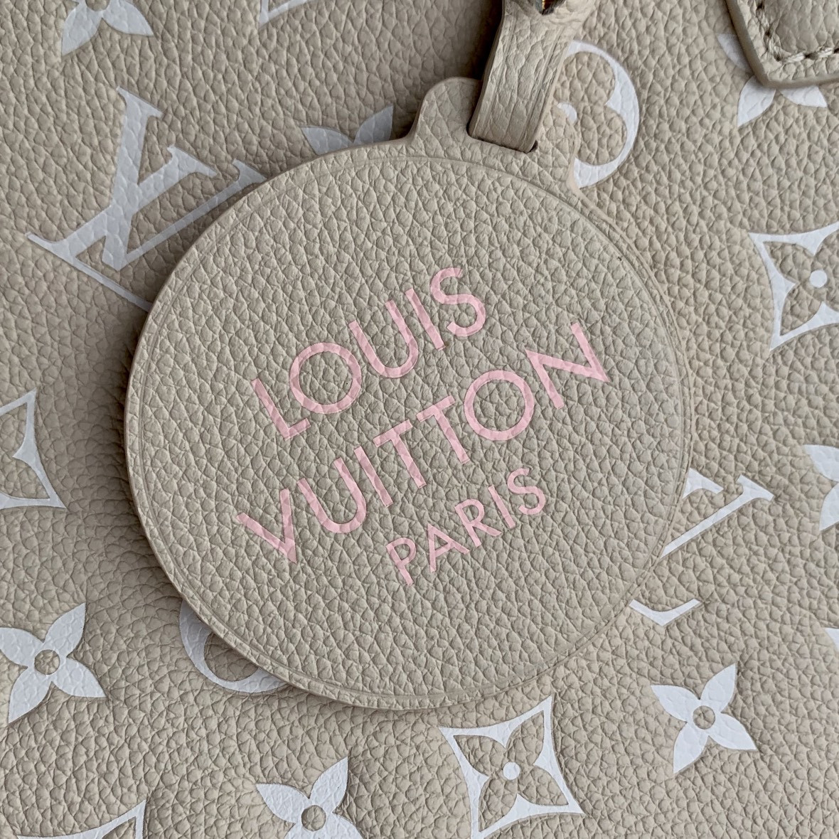 Louis Vuitton Onthego Bag