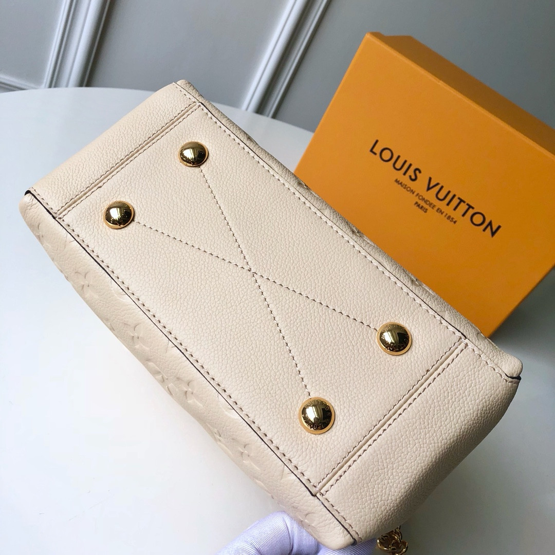 Louis Vuitton Surene Bag