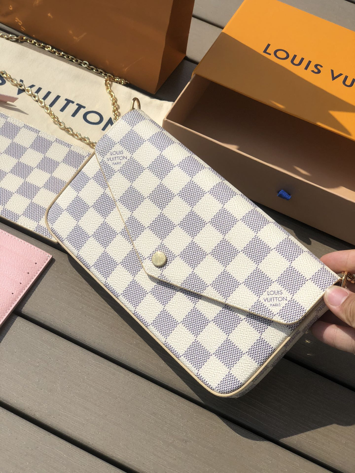 Lv Pochette Félicie Bag