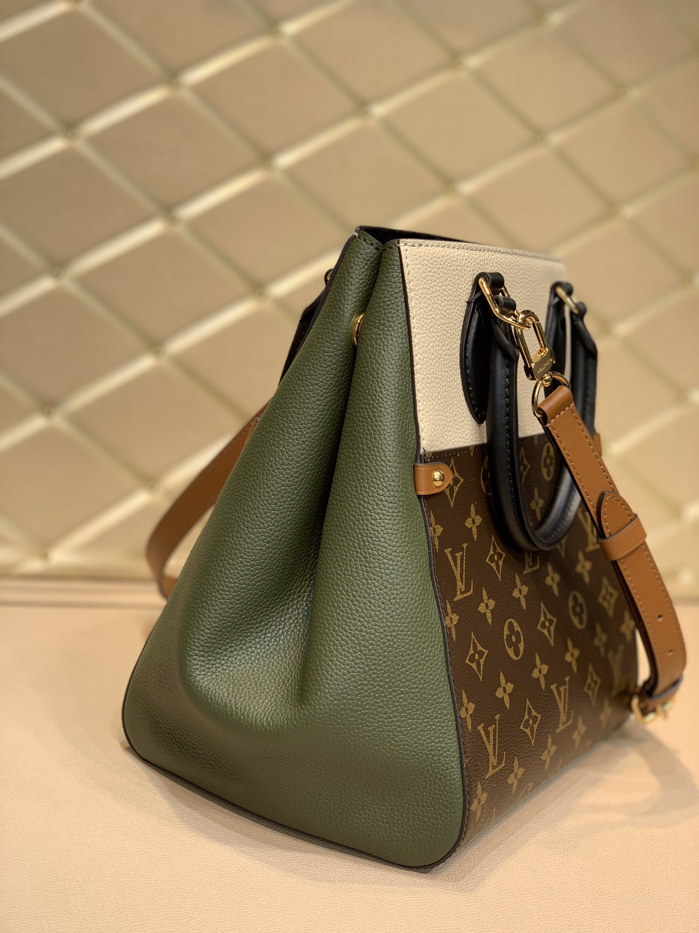 Louis Vuitton Fold Tote Bag