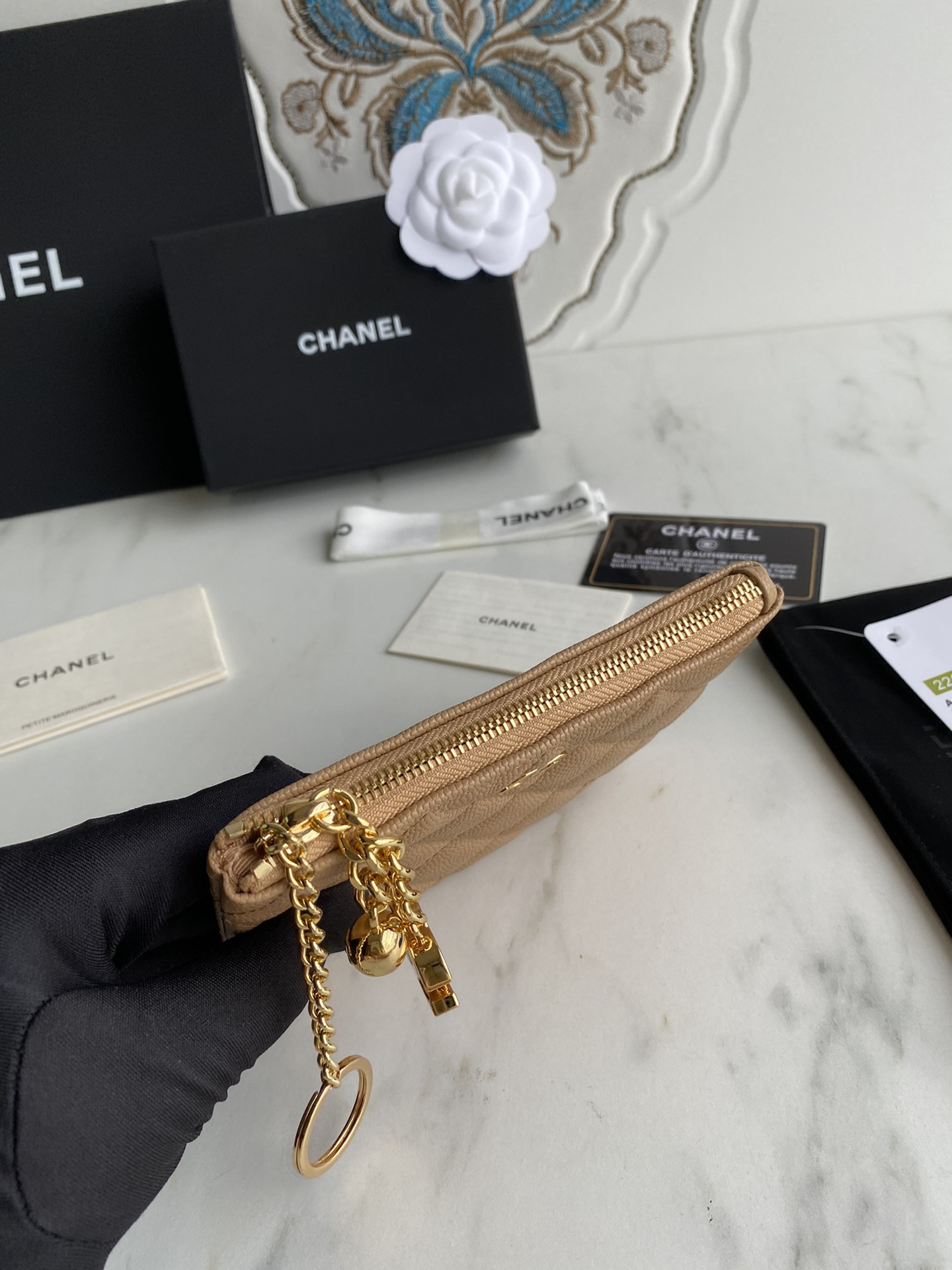 Chanle Zipped Wallet