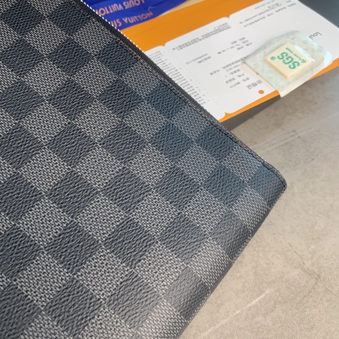 Louis Vuitton Pochette Jour Bag