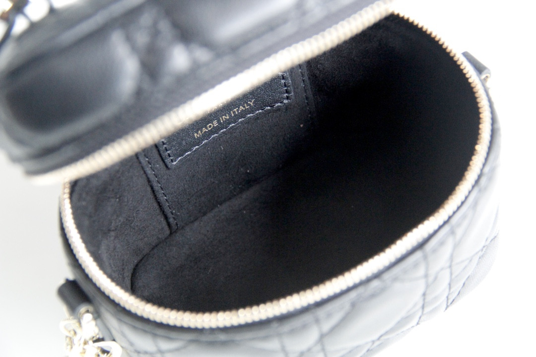 Dior Mini Travel Vanity