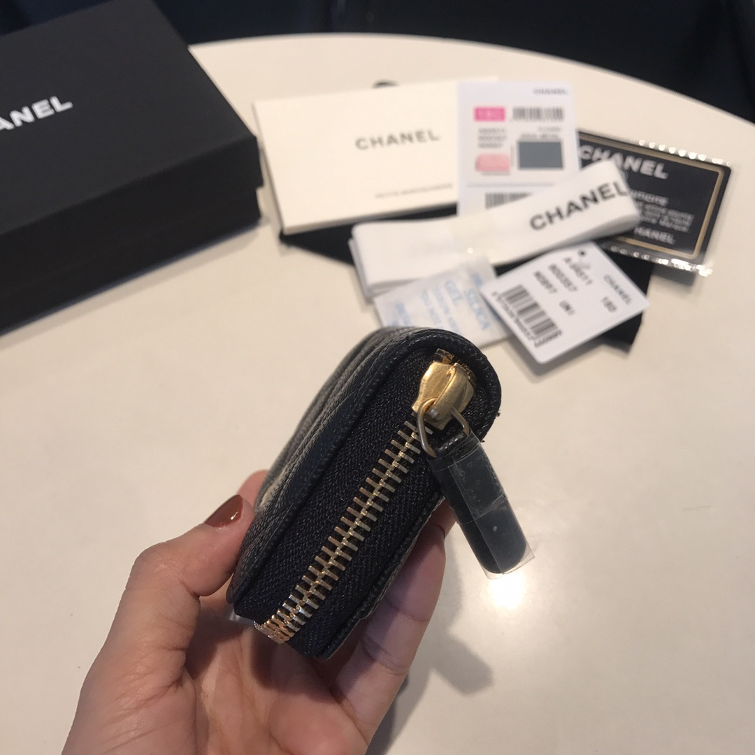 Chanle Zipped Wallet