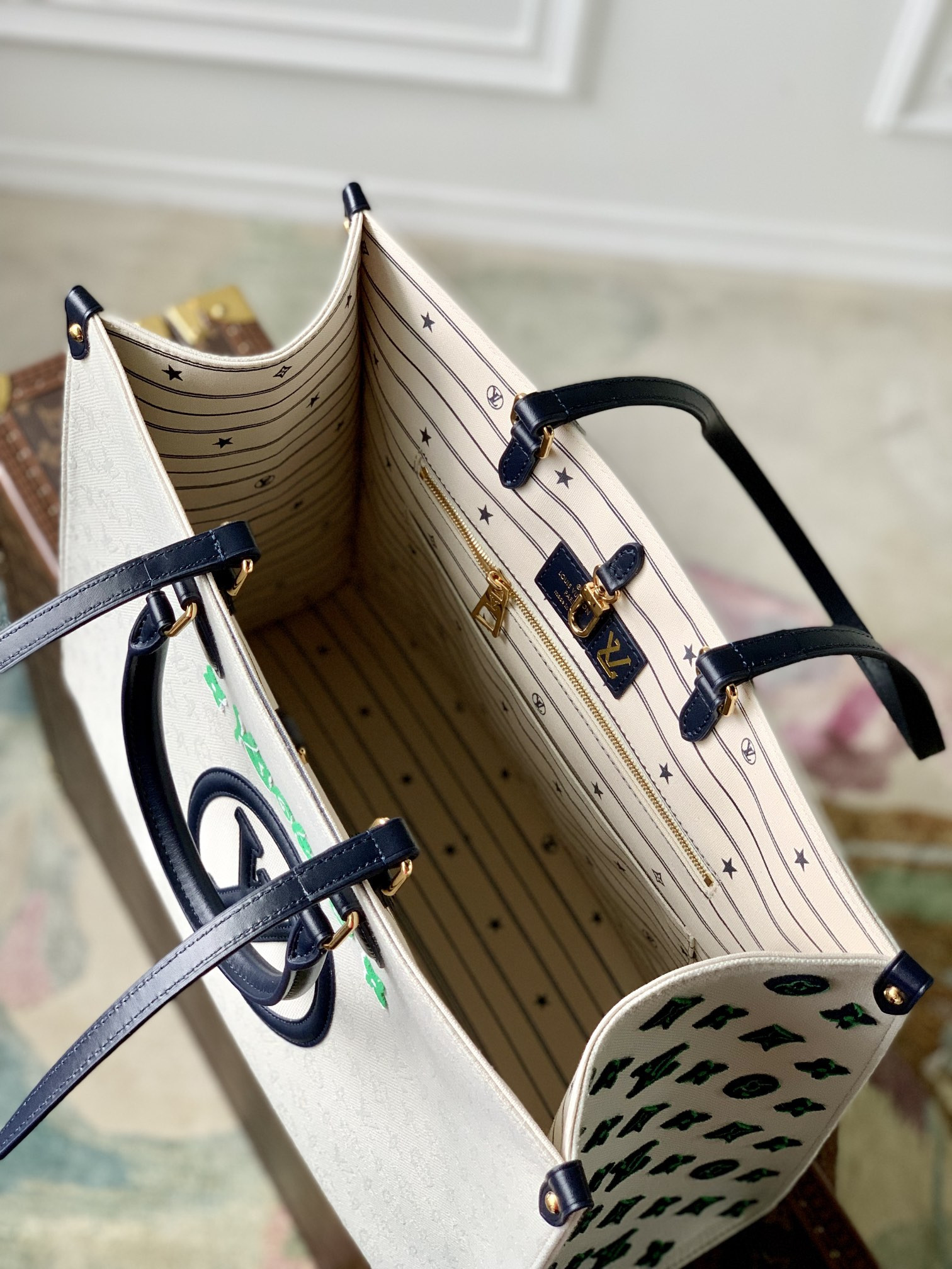 Louis Vuitton Onthego Bag