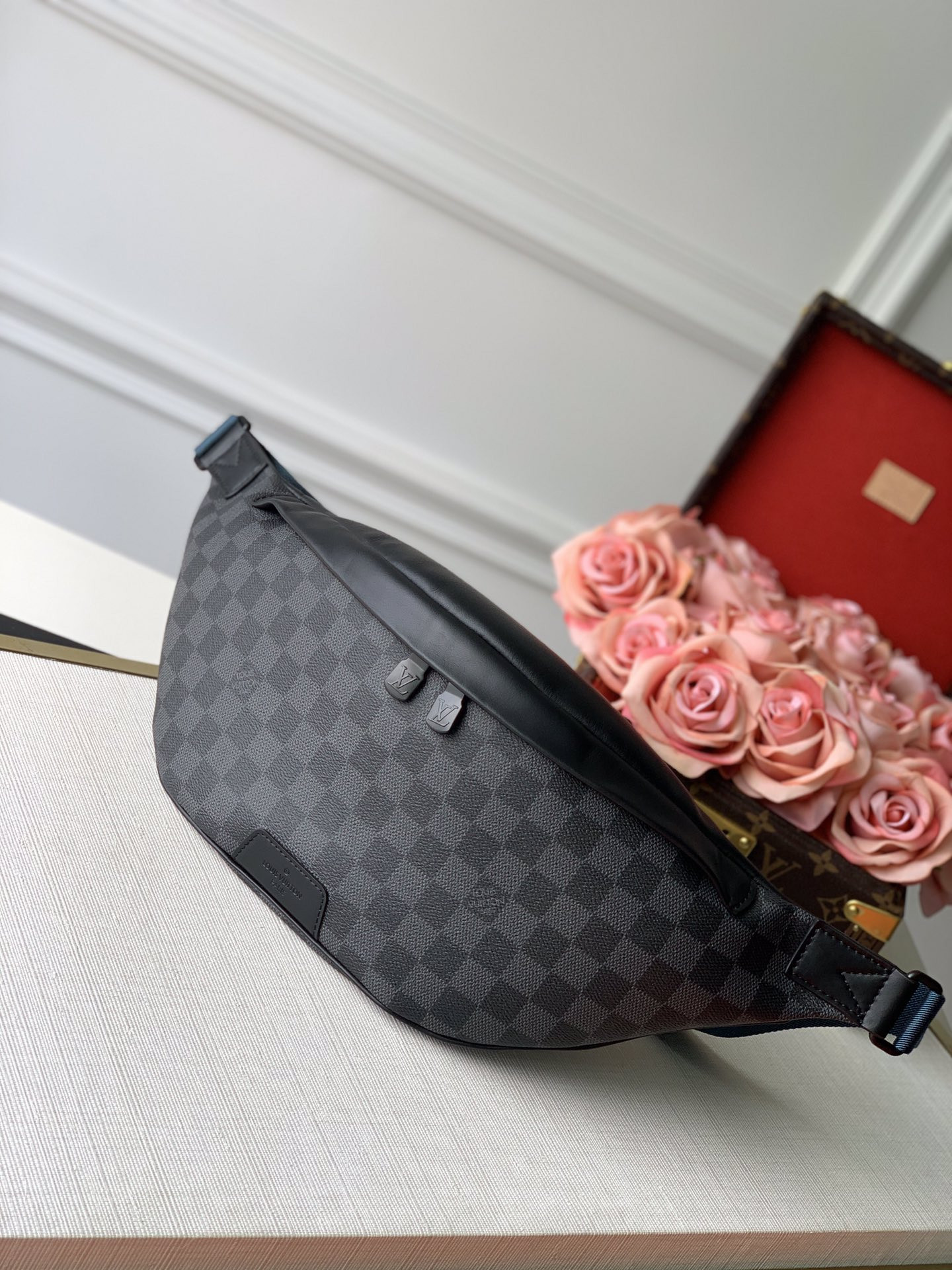 Louis Vuitton Discovery Bag