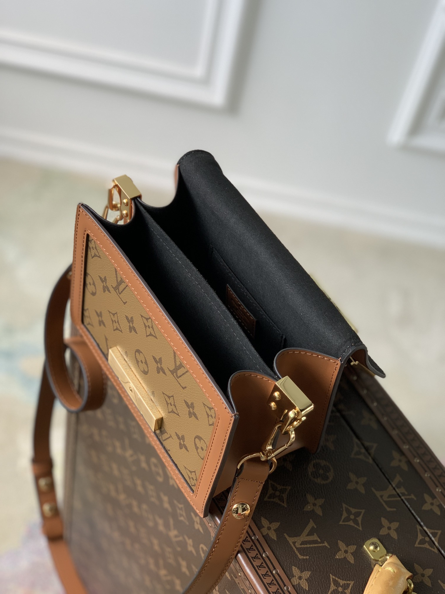Louis Vuitton Dauphine Bag