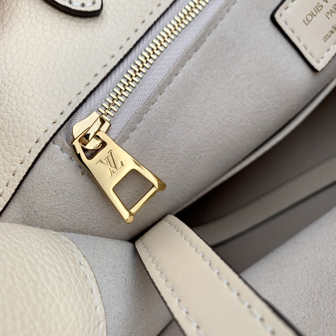 Louis Vuitton Onthego Bag