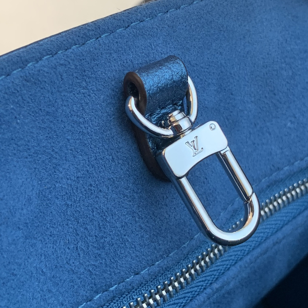 Louis Vuitton Onthego Bag