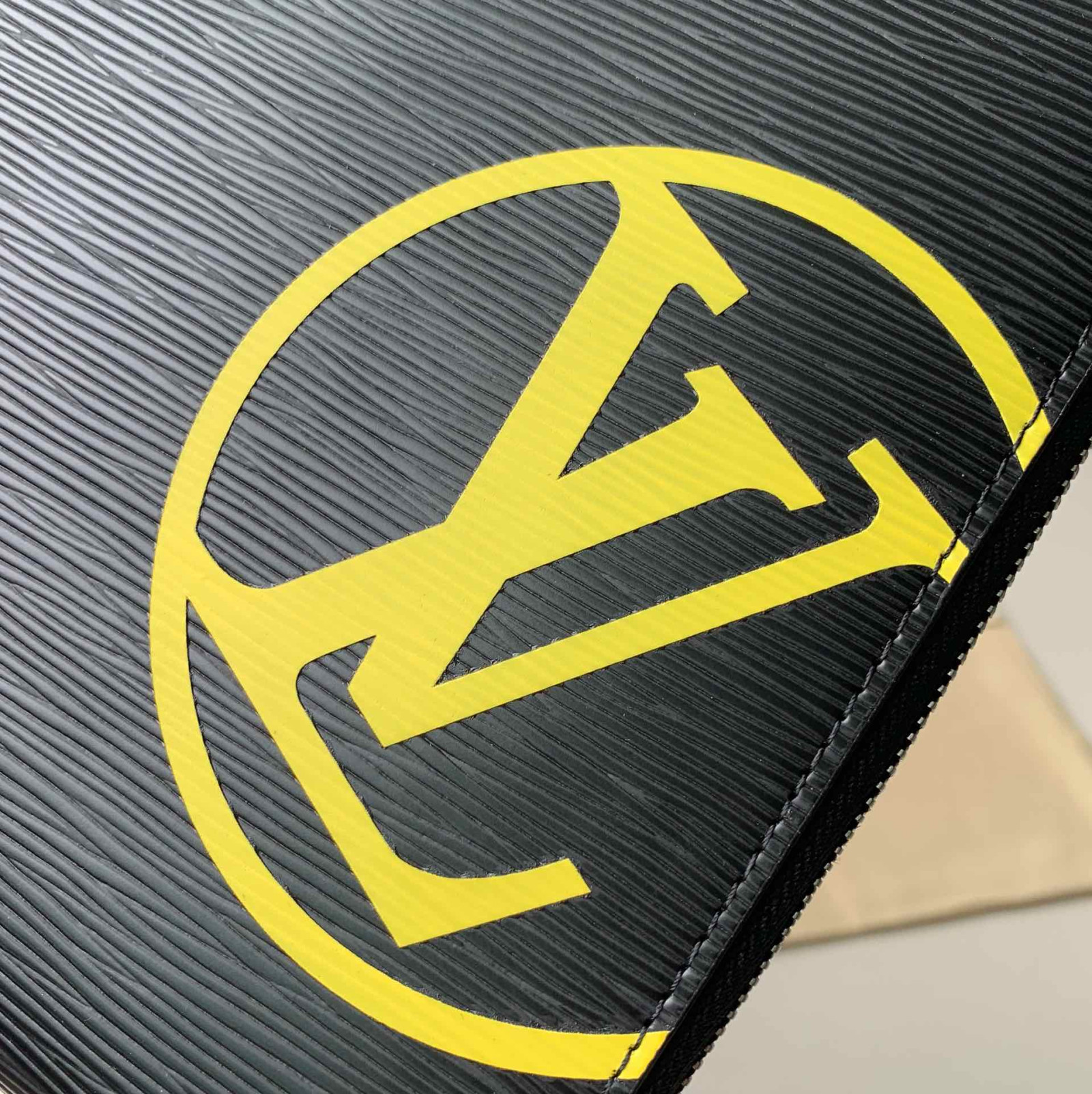 Louis Vuitton Pochette Jour Bag