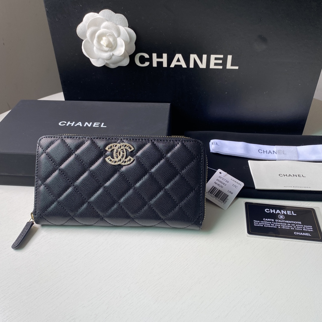 Chanle Zipped Wallet