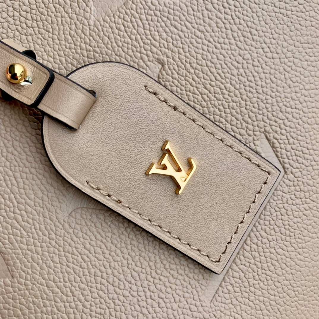 Louis Vuitton Carryall Bag