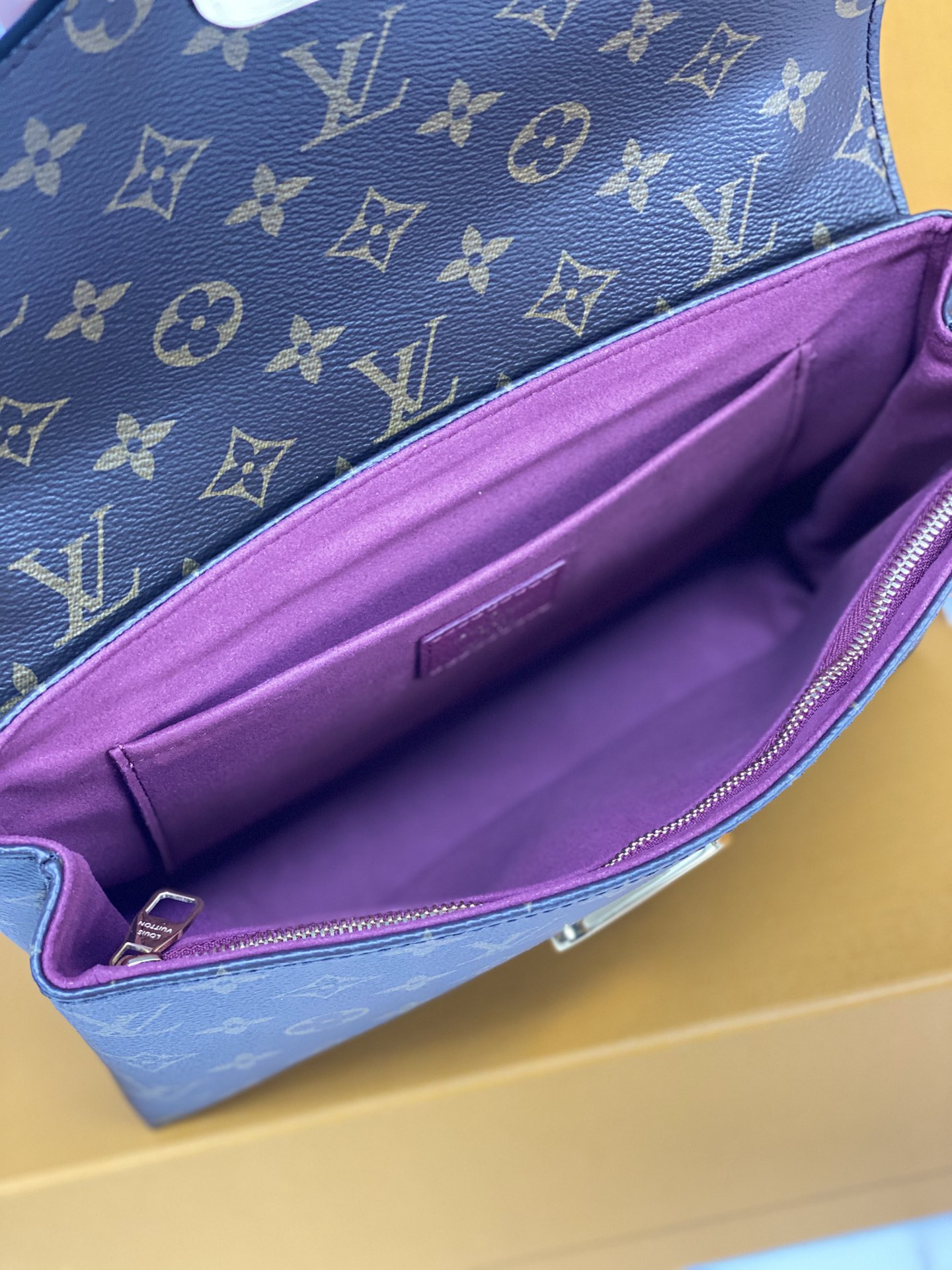 Louis Vuitton Saint Placide Chain Bag