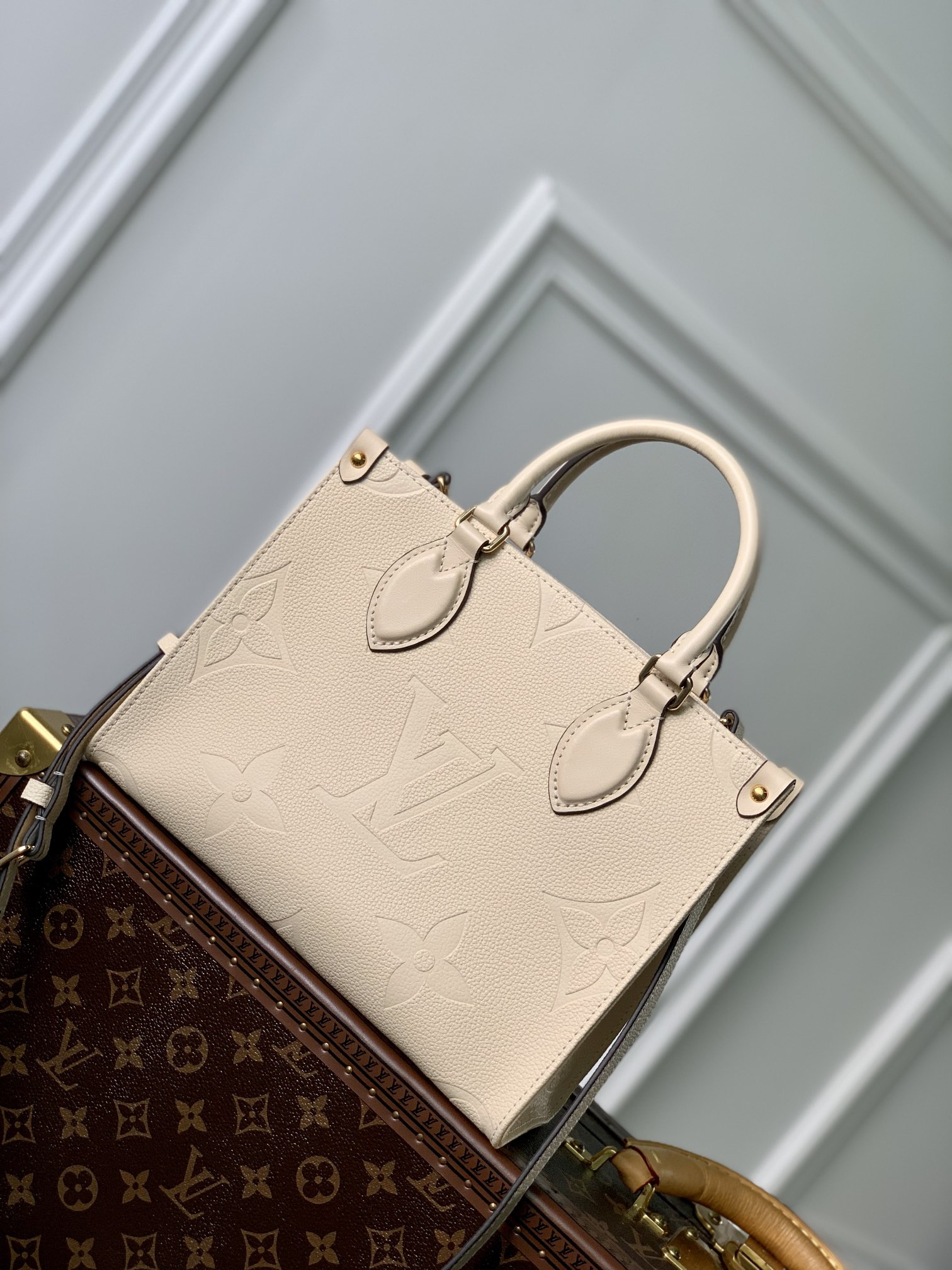 Louis Vuitton Onthego Bag