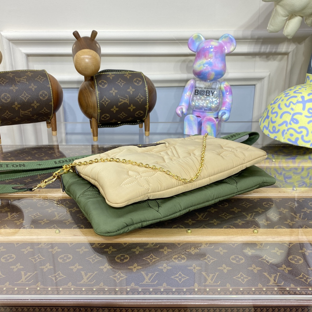 Louis Vuitton Maxi Multi Pochette Accessoires Bag