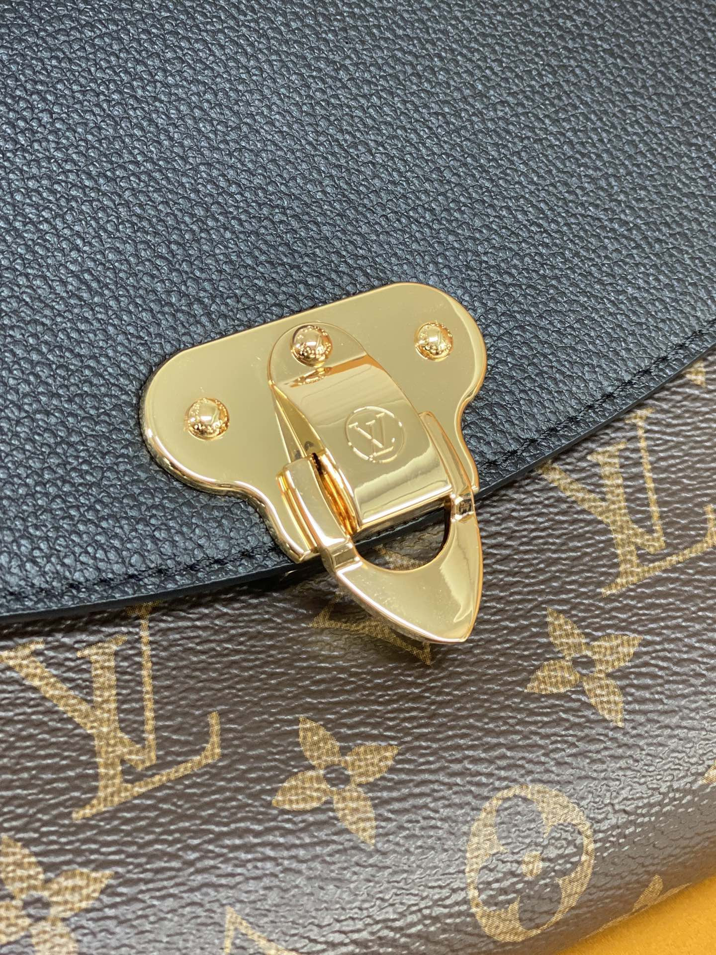 Louis Vuitton Saint Placide Chain Bag