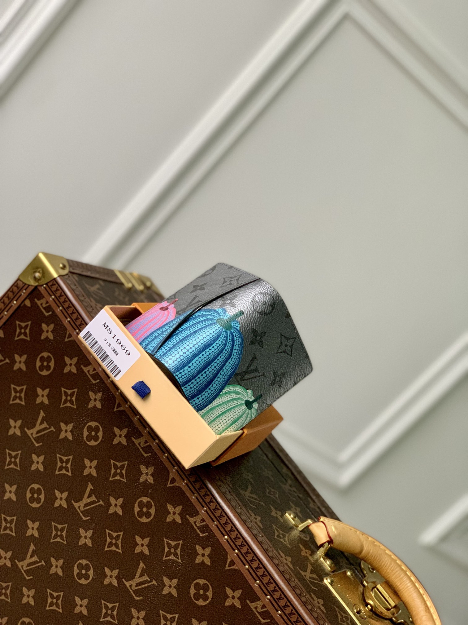 Louis Vuitton Yk Zippy Bag