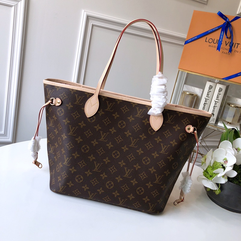 Louis Vuitton Neverfull Bag