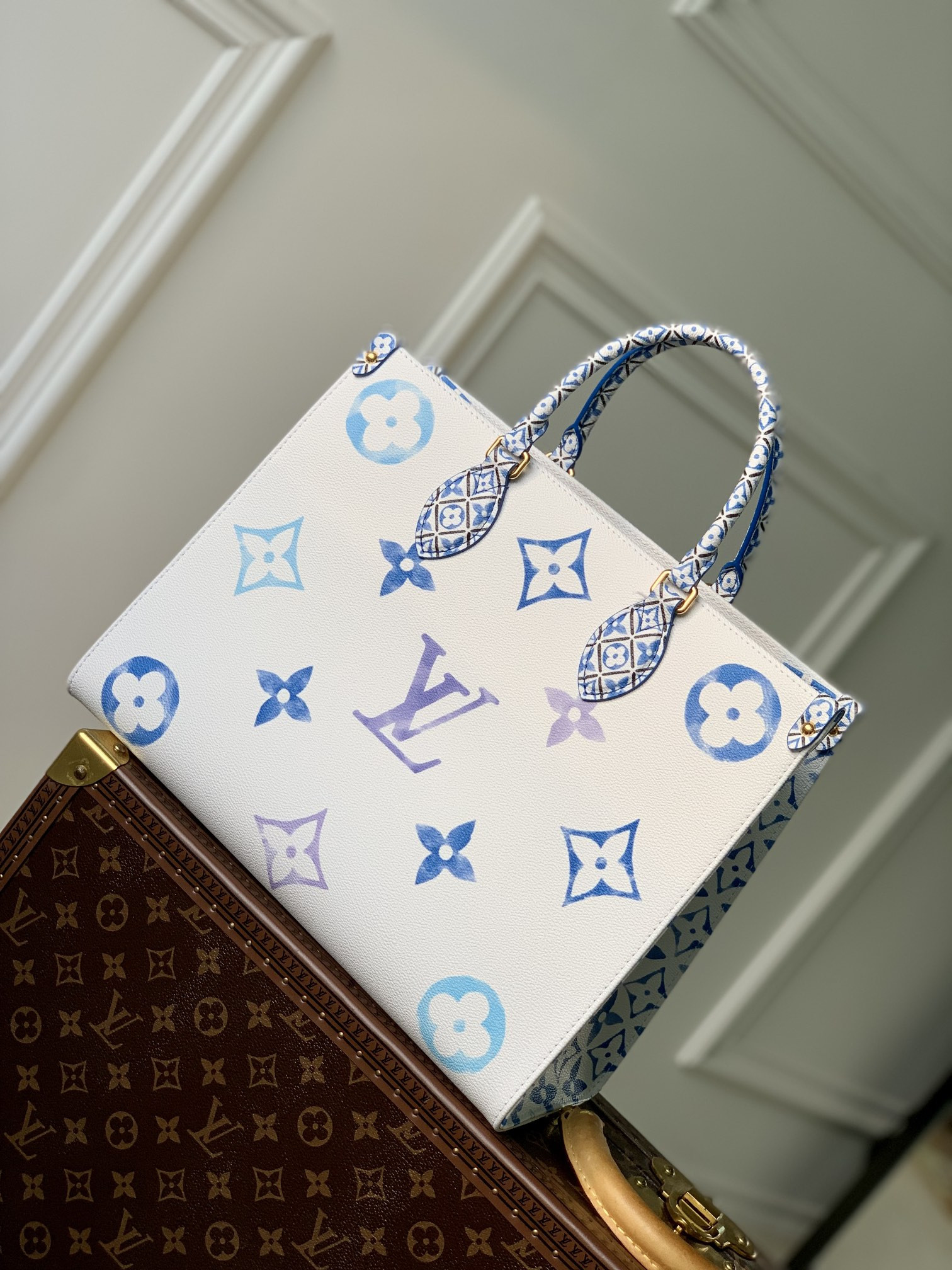 Louis Vuitton Onthego Bag