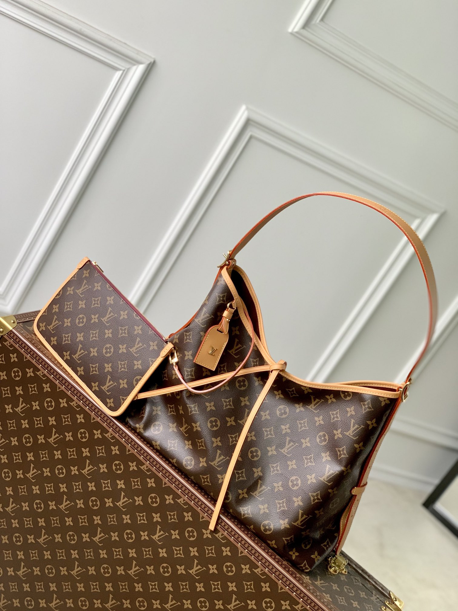 Louis Vuitton Carryall Bag