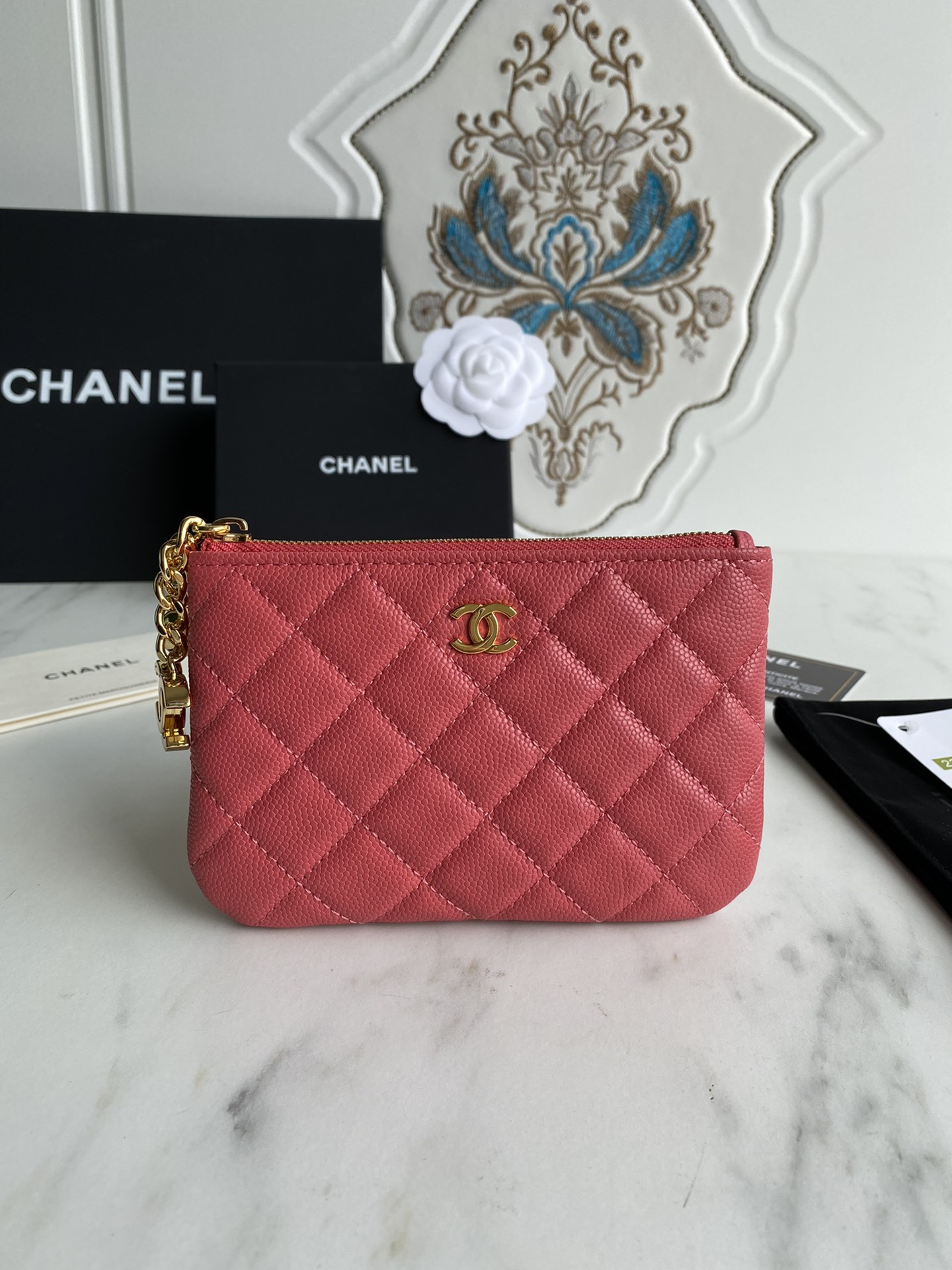 Chanle Zipped Wallet