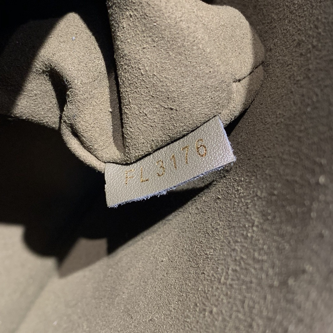 Louis Vuitton Locky Bb Bag