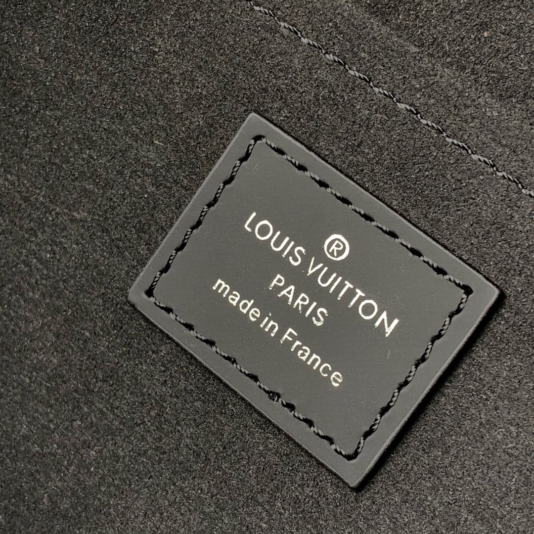 Louis Vuitton Pochette Jour Bag