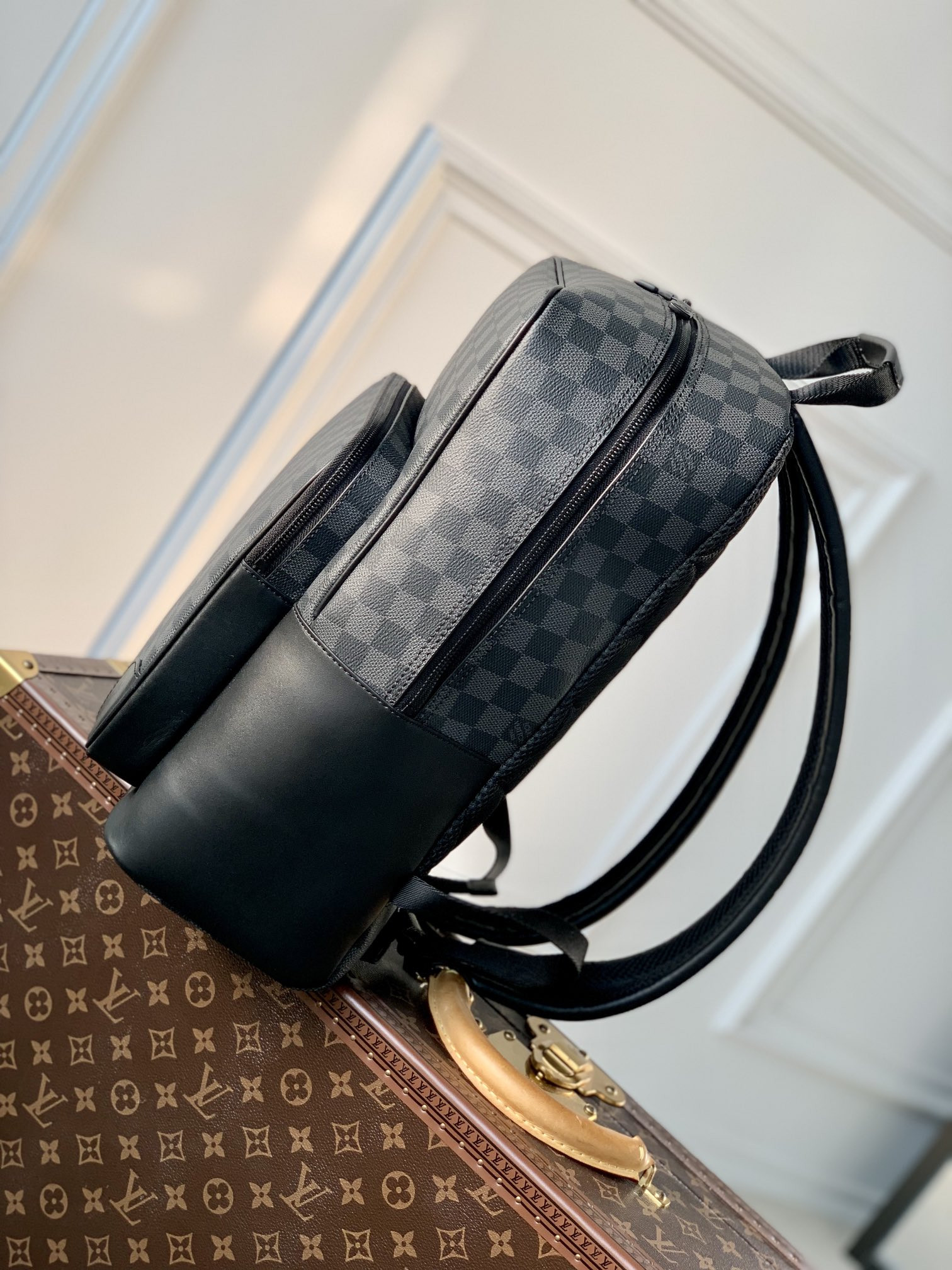 Louis Vuitton Dean Bag