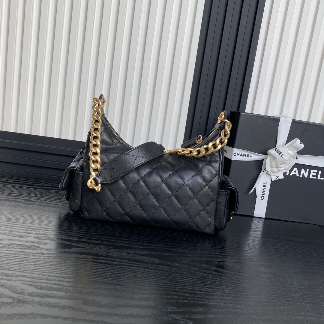 Chanel 25c Hobo Bag