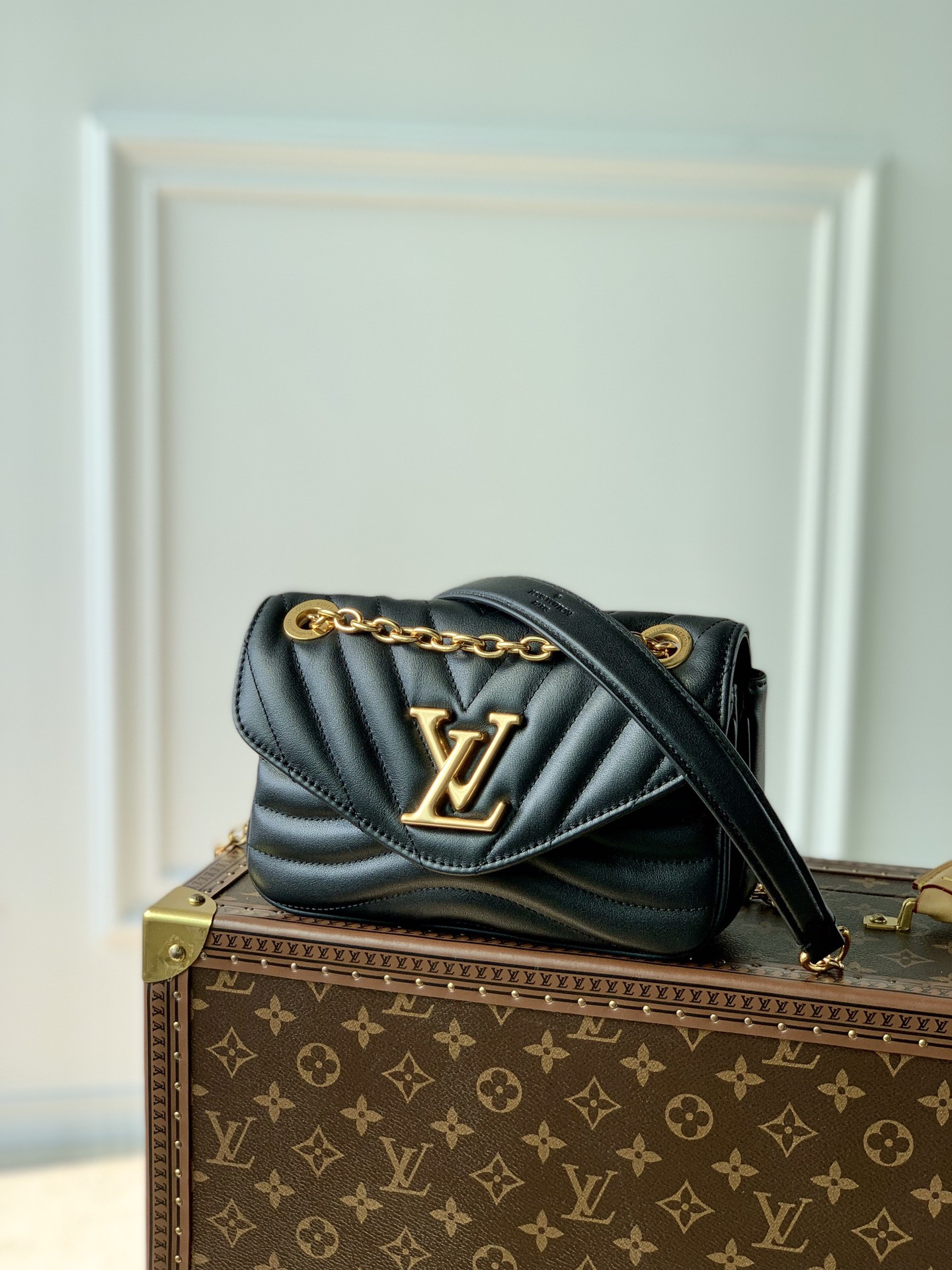 Louis Vuitton New Wave Multi Pochette Accessoires Bag