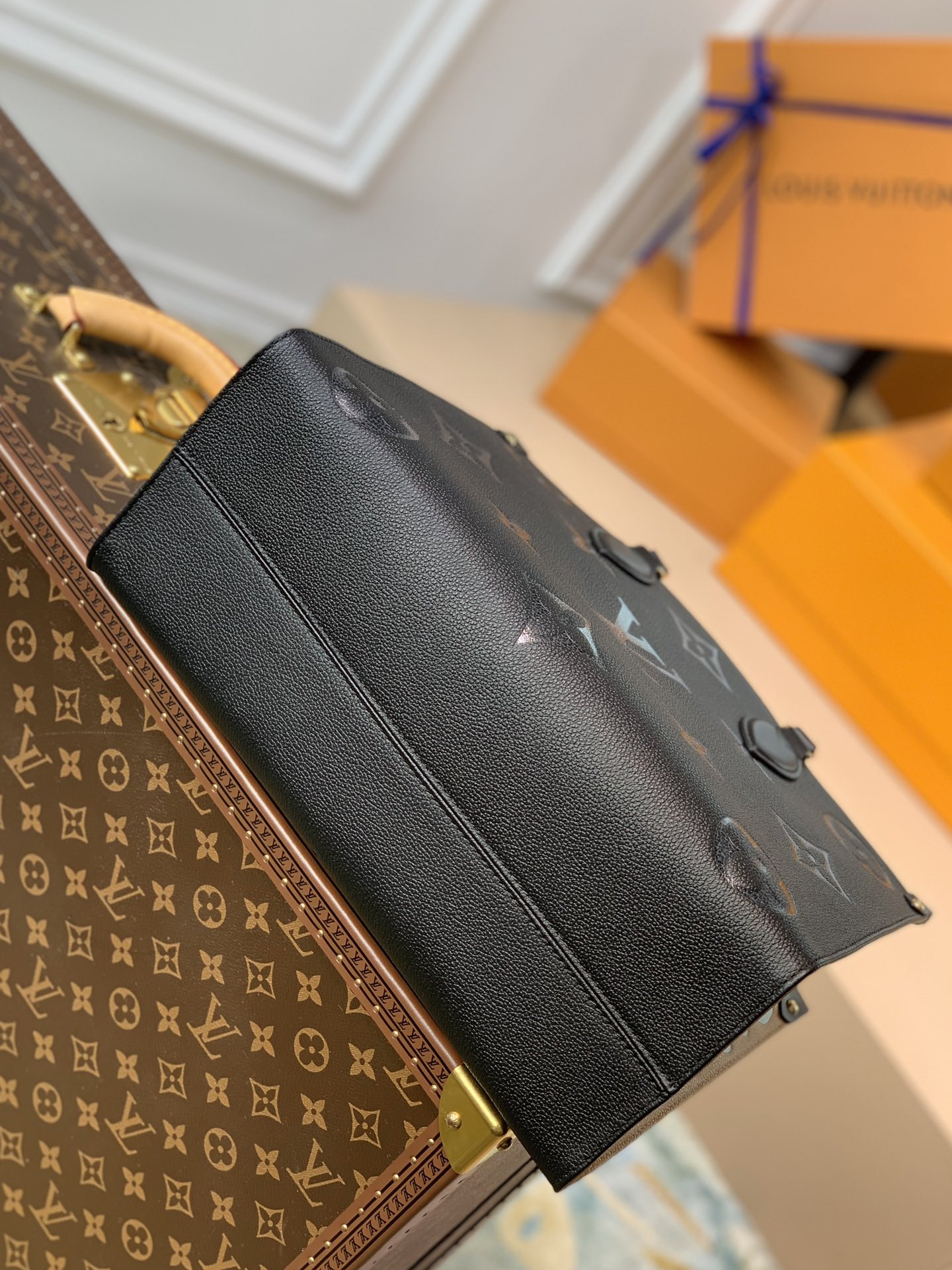 Louis Vuitton Onthego Bag