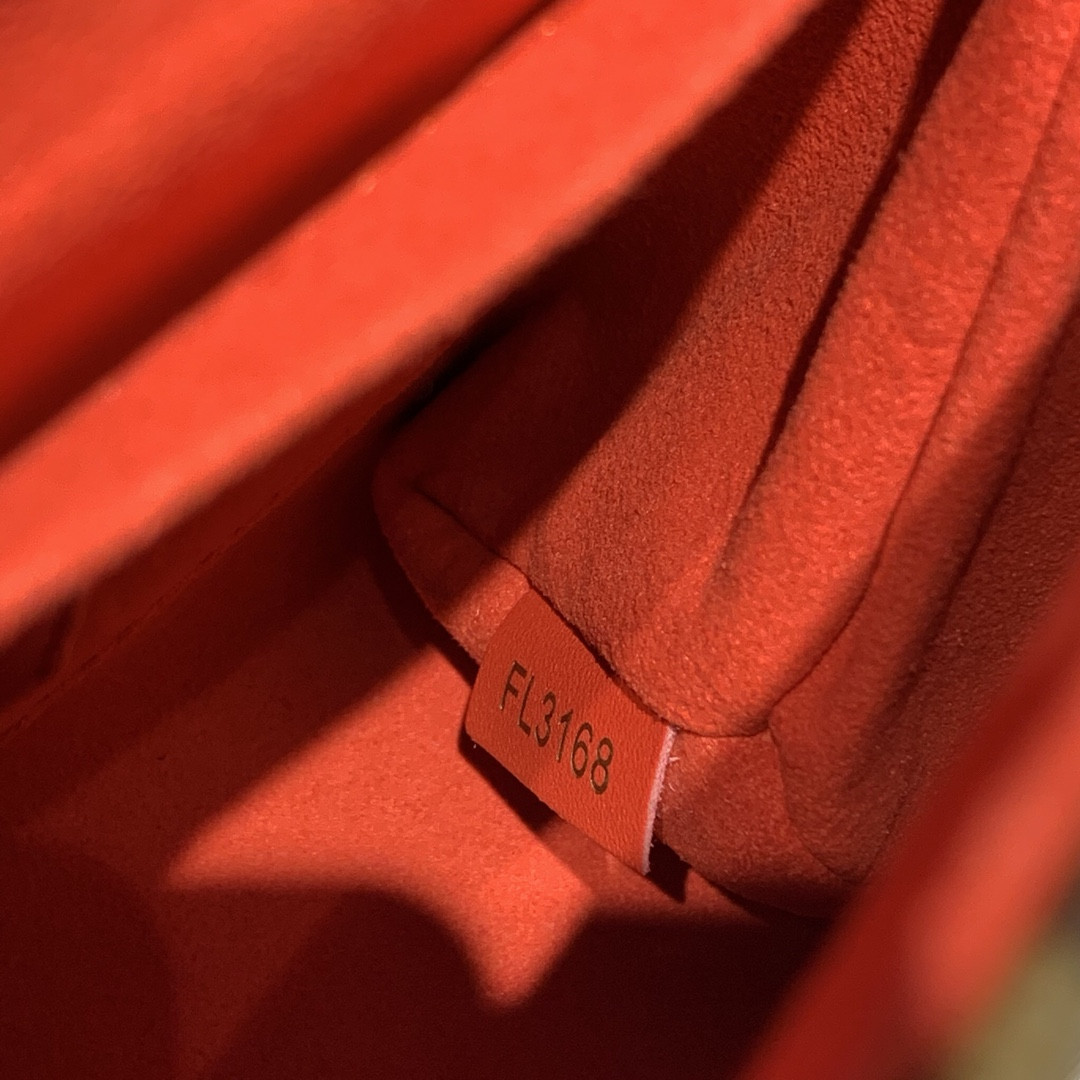 Louis Vuitton Locky Bb Bag