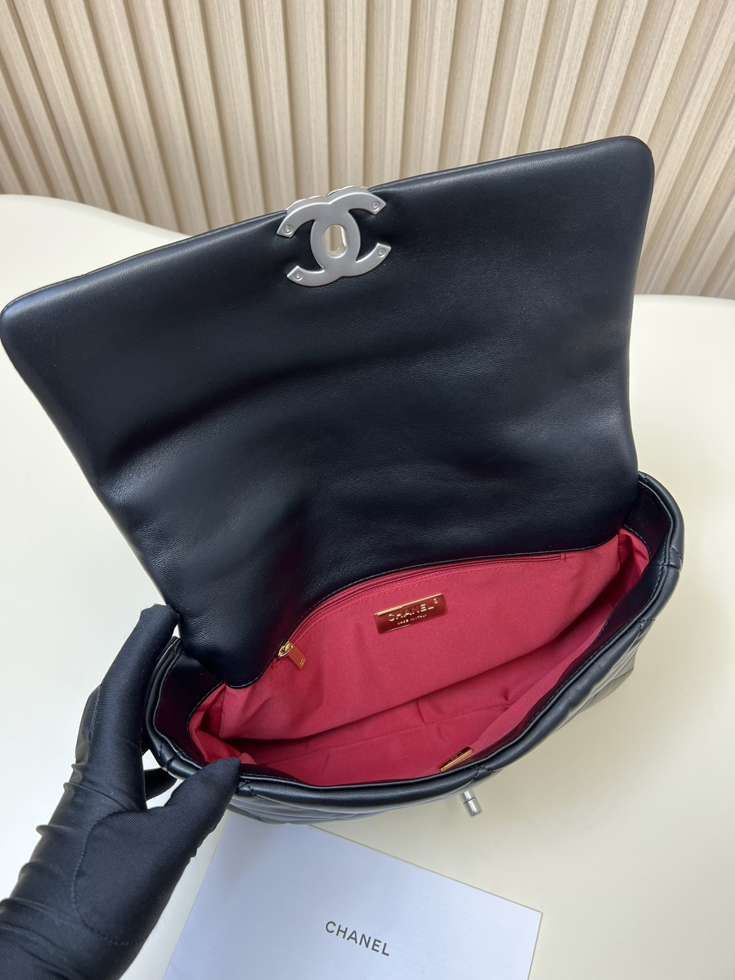 Chanle 19 Handbag