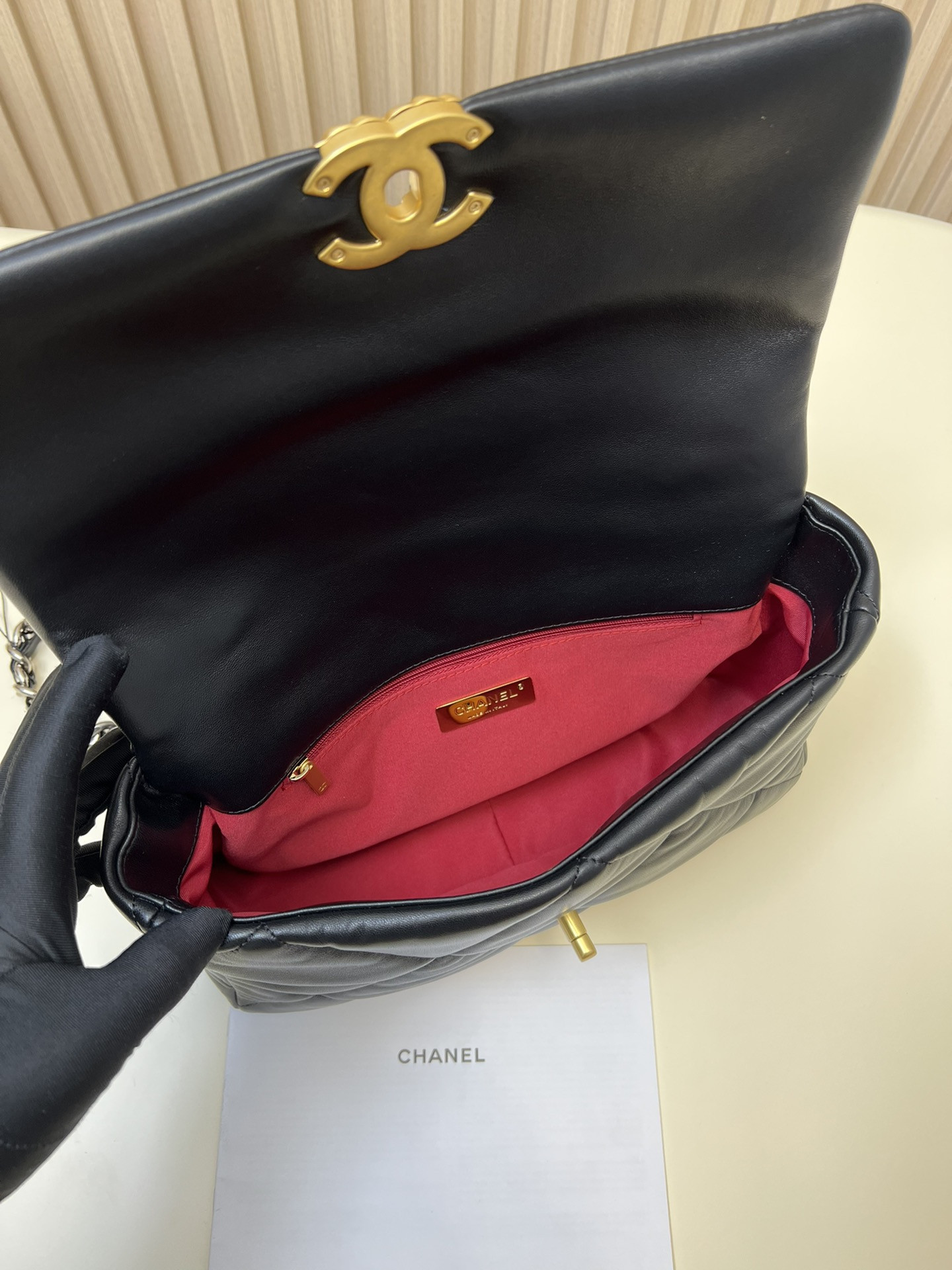 Chanle 19 Handbag