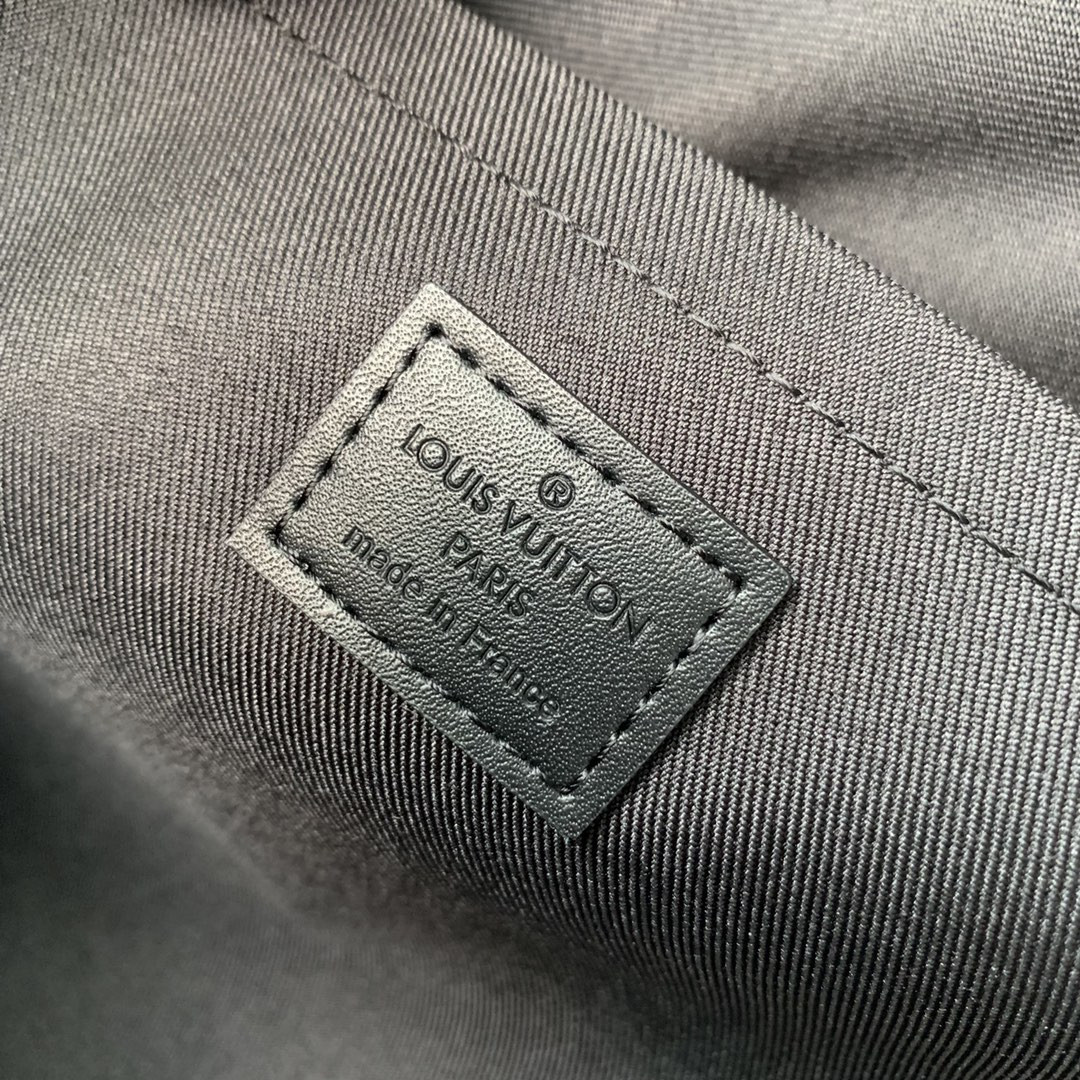 Louis Vuitton Pochette Jour Bag