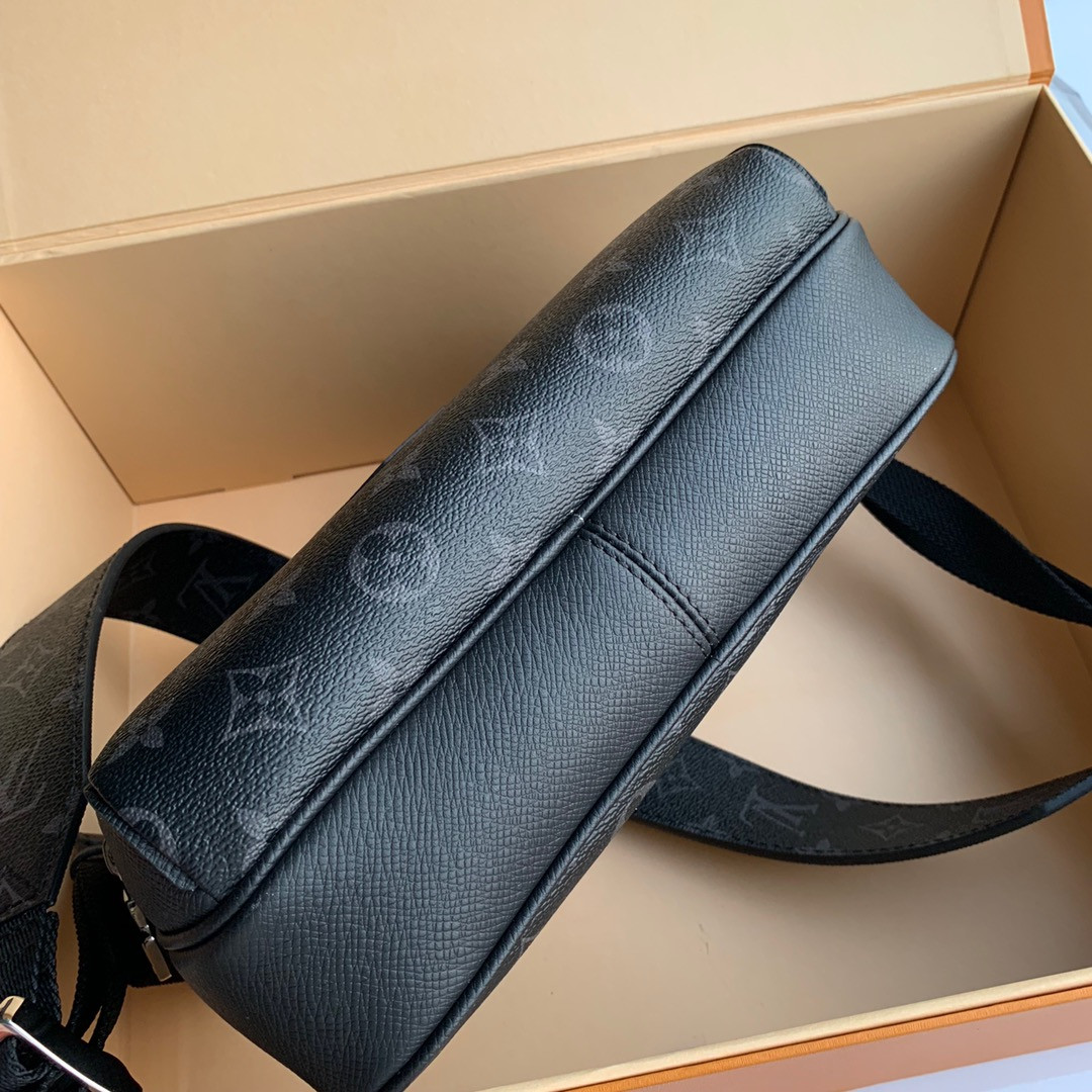 Louis Vuitton Outdoor Bag