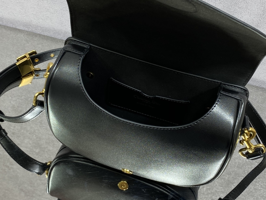 Medium Dior Bobby Bag