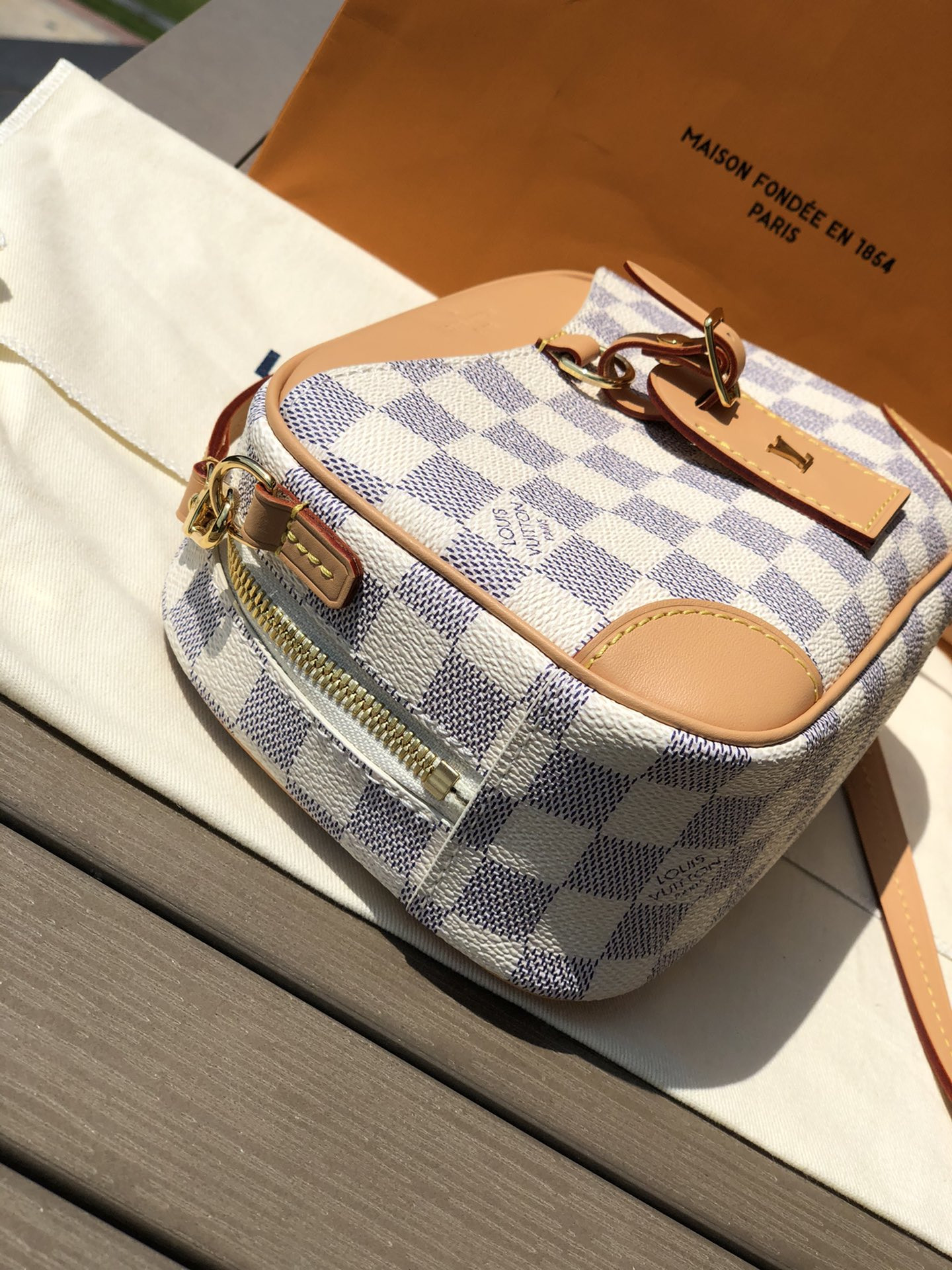 Louis Vuitton Deauville Bag