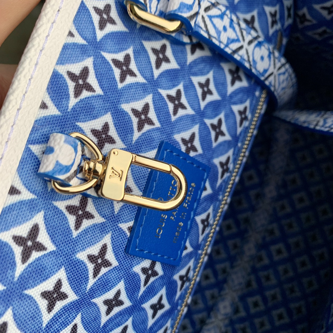 Louis Vuitton Onthego Bag