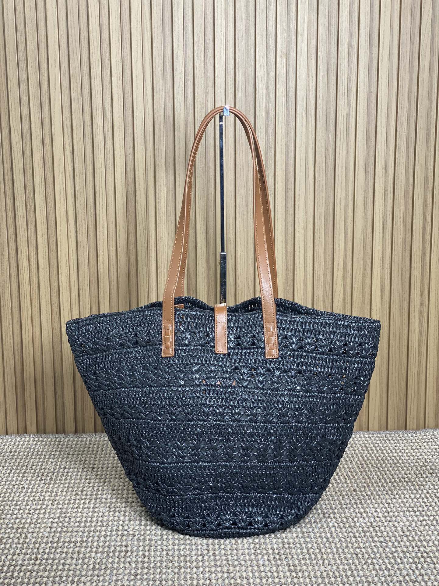 YSL straw tote basket, pure handmade. 685618 Size: 55*31*28cm